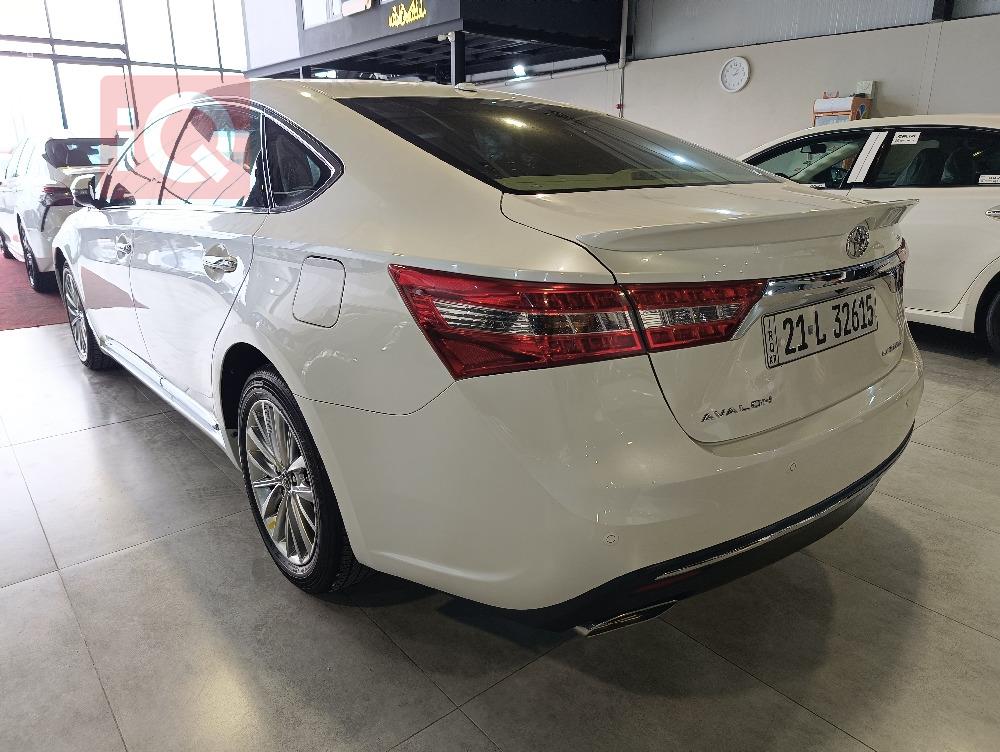 Toyota Avalon